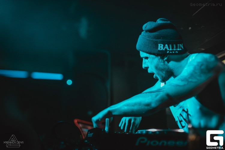 Ыстық сорғыштардың секс-порно гифтері